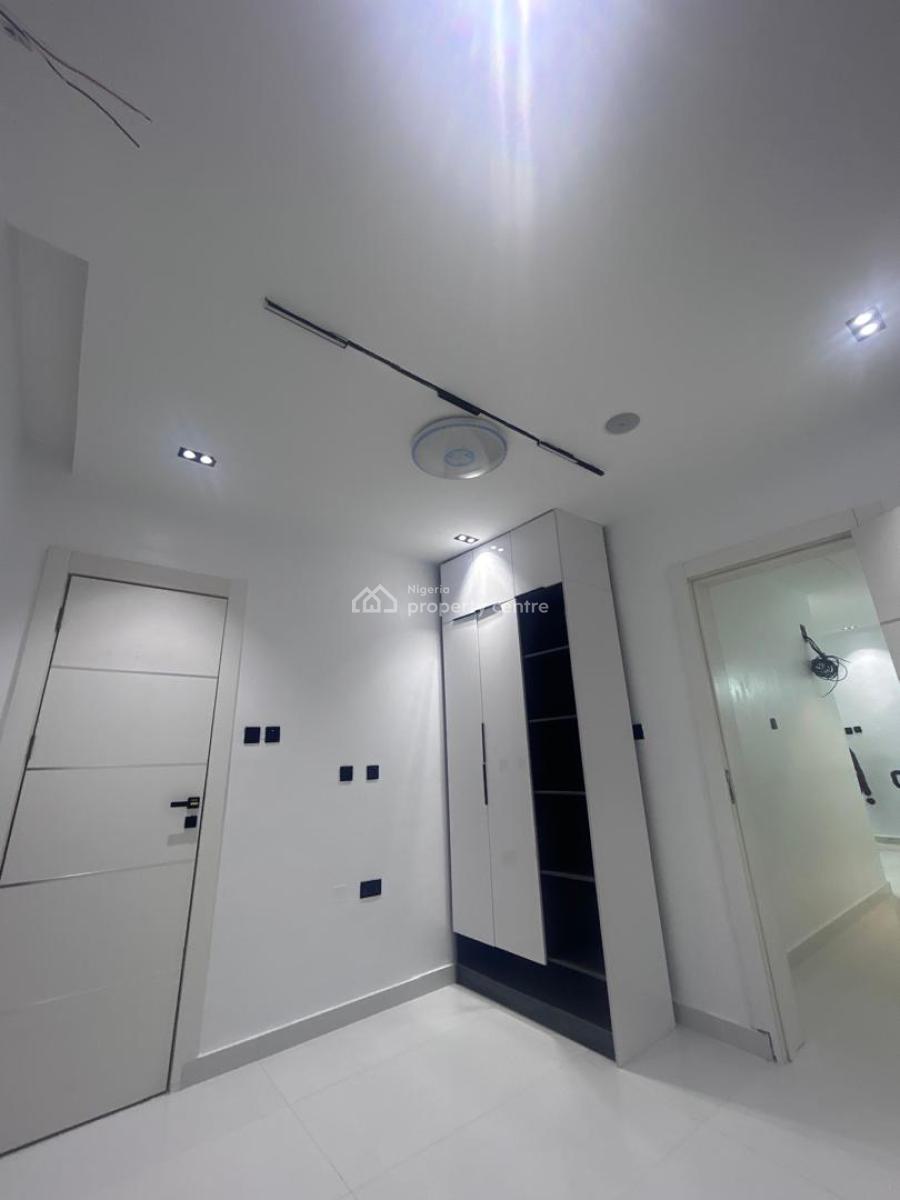 4bedroom Semidetached Duplex, Ikota Lekki, Lekki, Lagos, Semi-detached Duplex for Sale