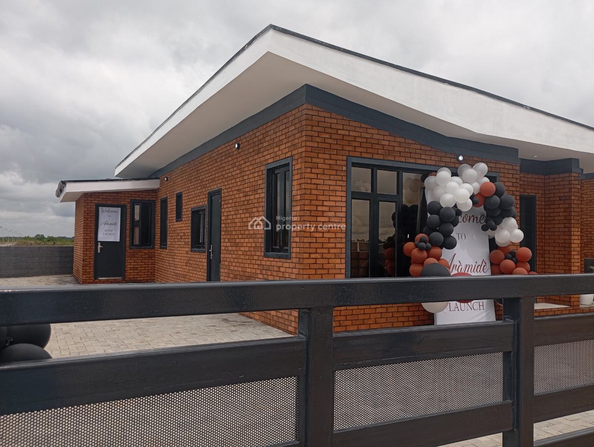 Luxury 3 Bedroom Flat + Bq, Aiyetoro Lekki -  Epe Express Road, Ibeju Lekki, Lagos, Detached Bungalow for Sale