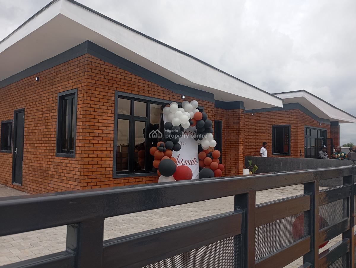 Luxury 3 Bedroom Flat + Bq, Aiyetoro Lekki -  Epe Express Road, Ibeju Lekki, Lagos, Detached Bungalow for Sale