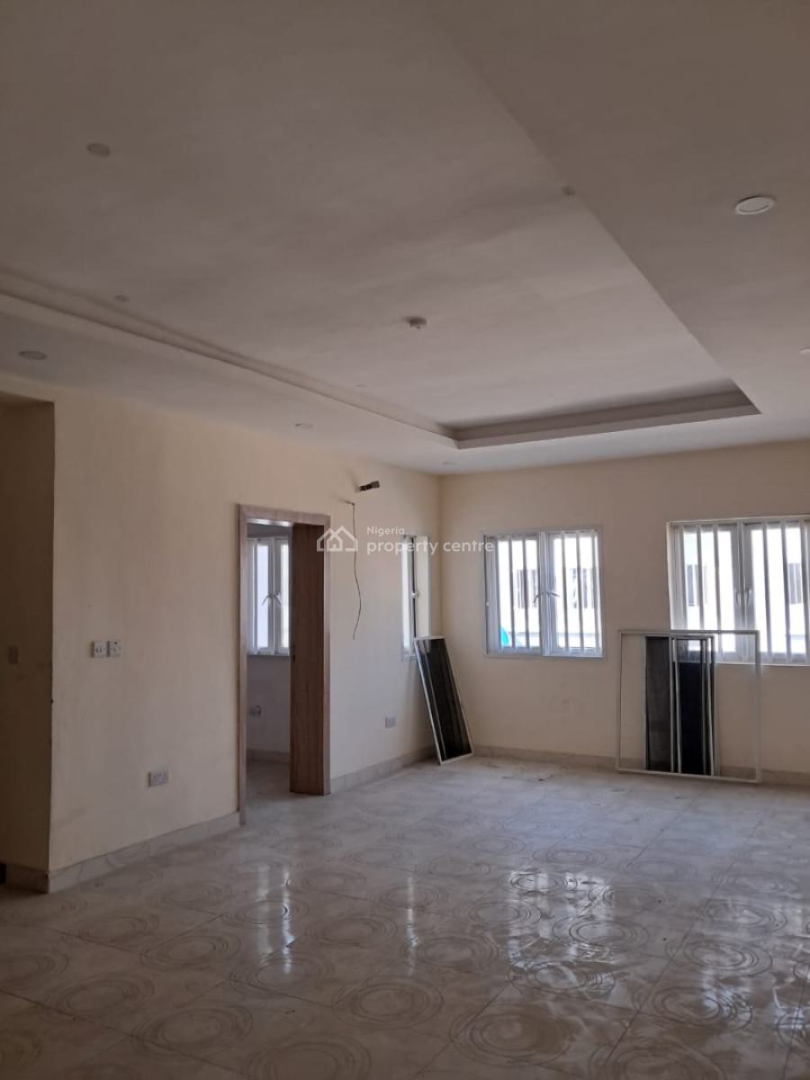 Relatively New 3-bedroom Terrace on Two Floors + Bq, New Road Alpha Beach Chevron, Lekki, Lagos, Terraced Duplex for Rent