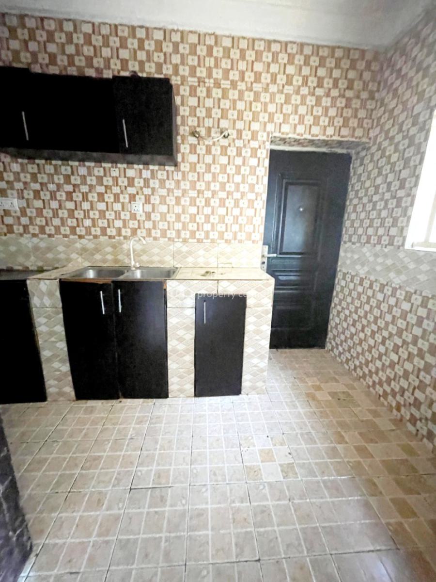 Lovely 2bedroom Block of Flats in a Secure Environment, Kubwa By Arab Road, Kubwa, Abuja, Flat / Apartment for Rent