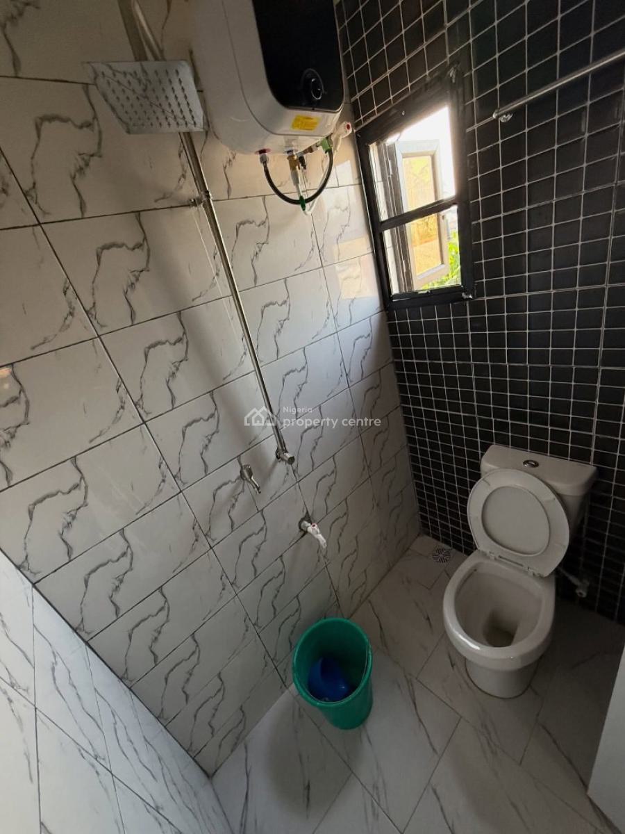 Fully Furnished Functional 15 Rooms Hotel, Rumuagholu, Port Harcourt, Rivers, Hotel / Guest House for Sale