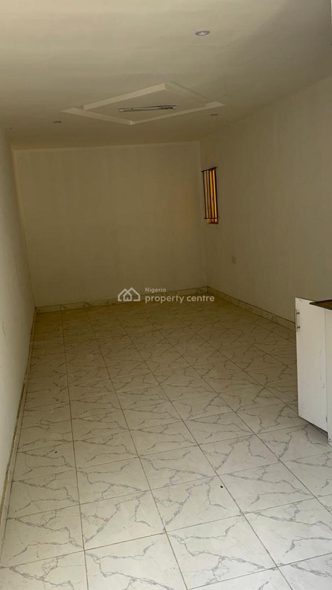 -> Spacious and Well Maintained Self Contain, Olokonla, Ajah, Lagos, Flat / Apartment for Rent