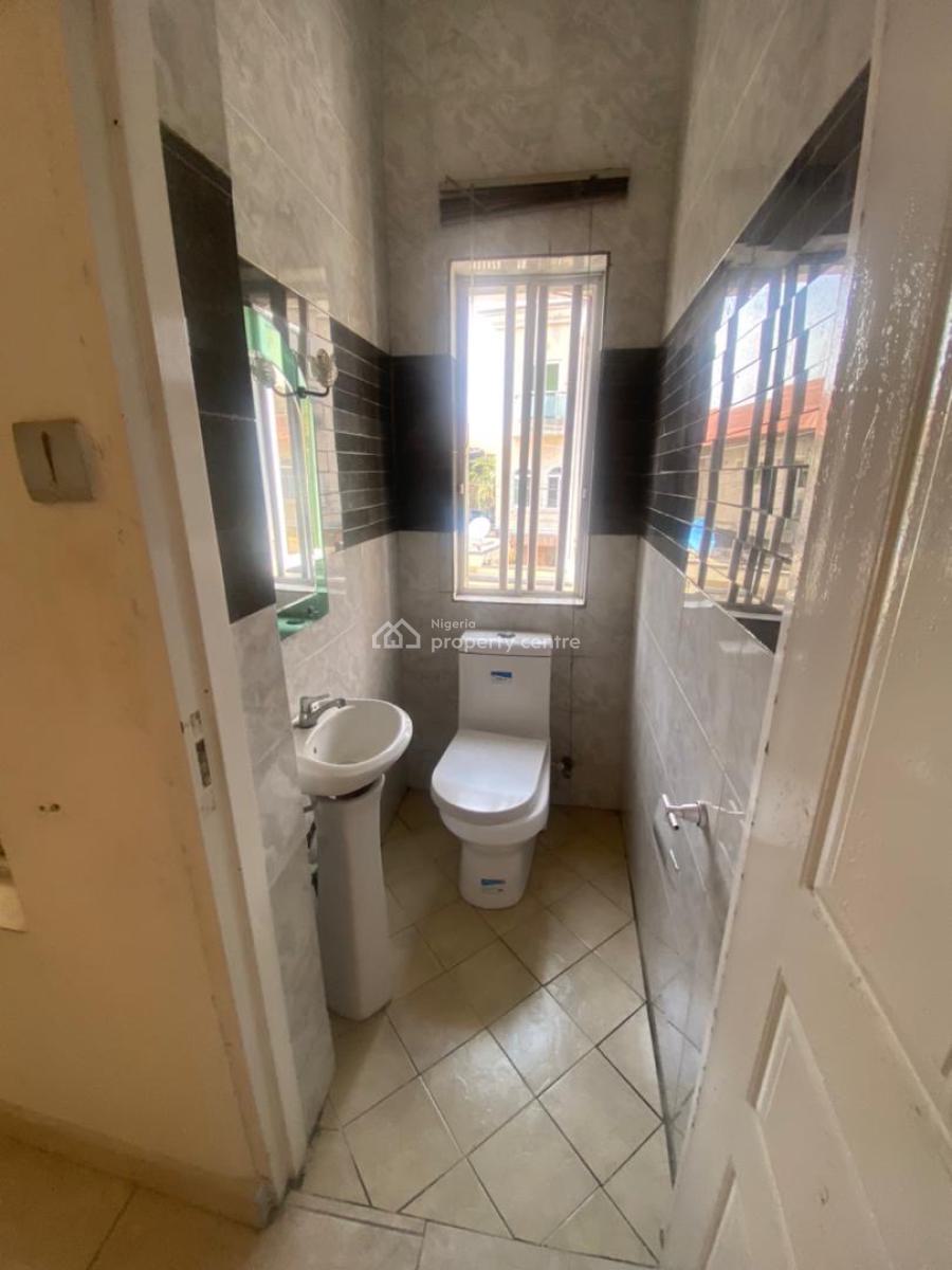 4bedroom  Terrace Duplex, Osapa Estate, Osapa, Lekki, Lagos, Flat / Apartment for Rent