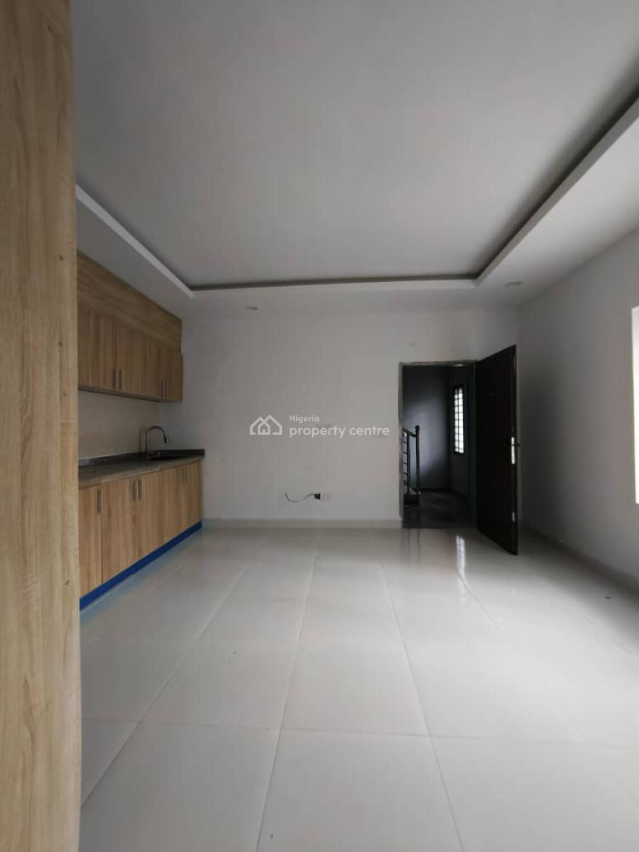 an Open Kitchen Mini Flat with Ac and Guest Toilet, Ologolo Lekki Lagos, Lekki, Lagos, Mini Flat (room and Parlour) for Rent