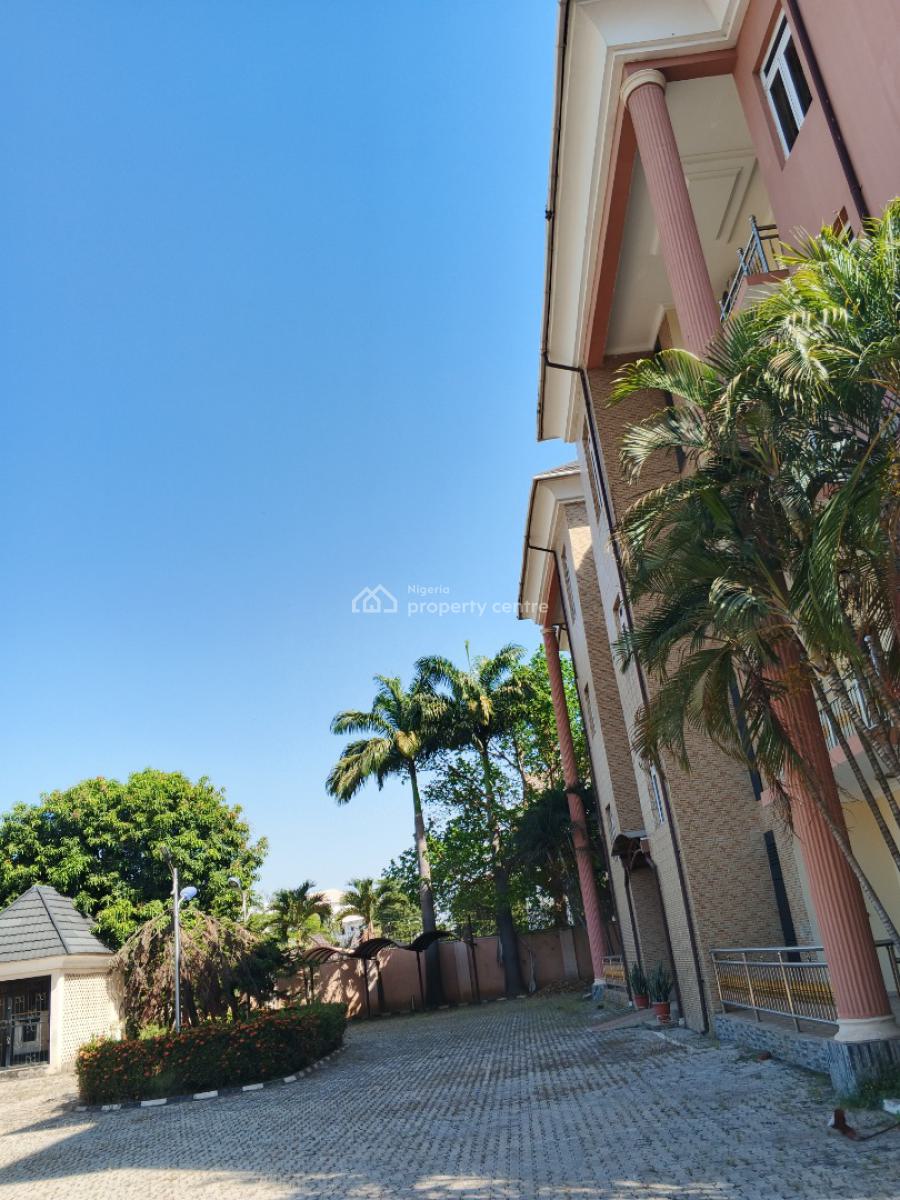 Luxury 8 Units of 3 Bedroom Flat with 2 Bedrooms Bq., Jabi, Abuja, Flat / Apartment for Rent