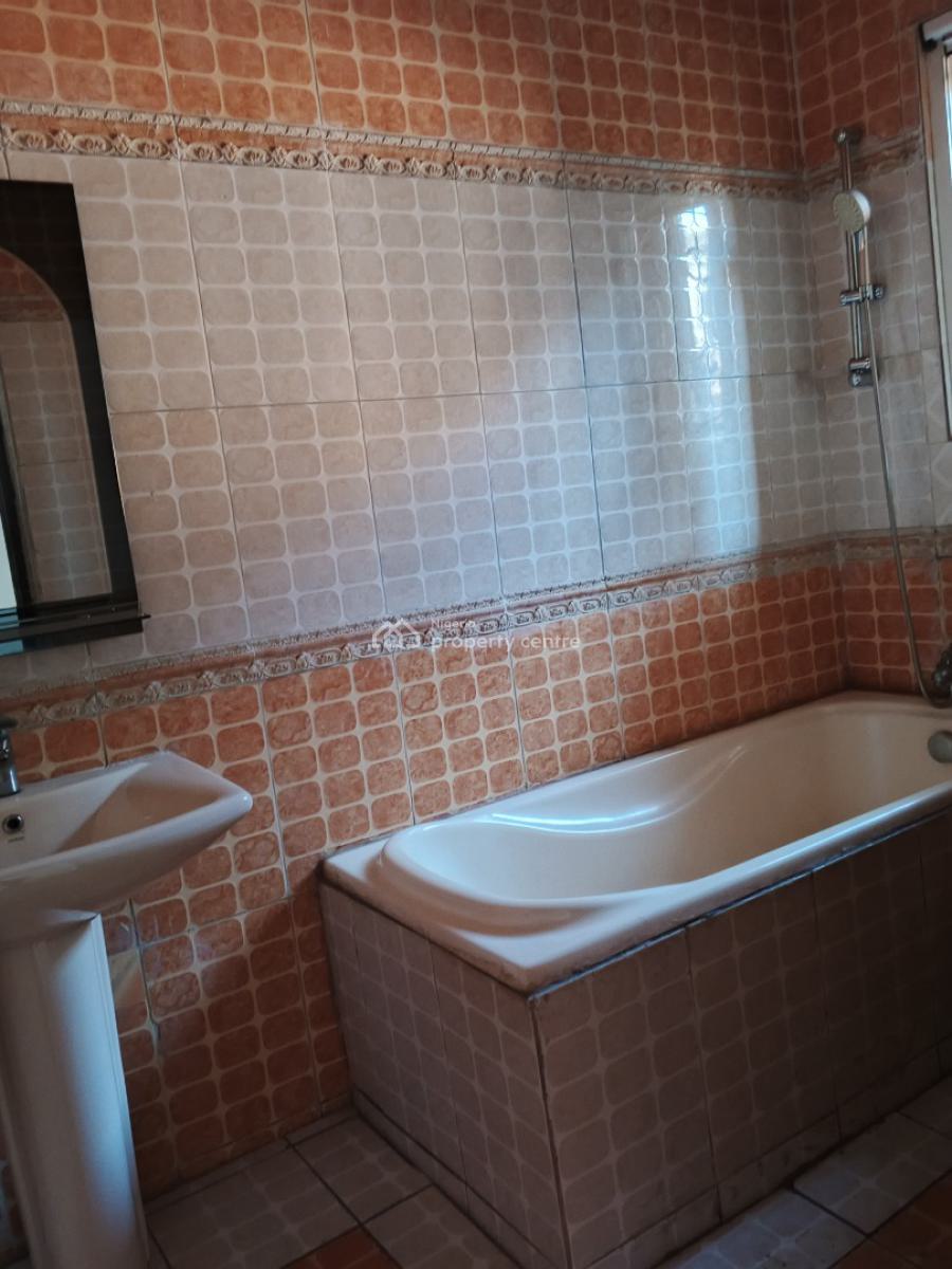 Luxury 8 Units of 3 Bedroom Flat with 2 Bedrooms Bq., Jabi, Abuja, Flat / Apartment for Rent