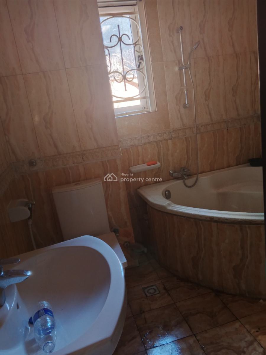 Luxury 8 Units of 3 Bedroom Flat with 2 Bedrooms Bq., Jabi, Abuja, Flat / Apartment for Rent