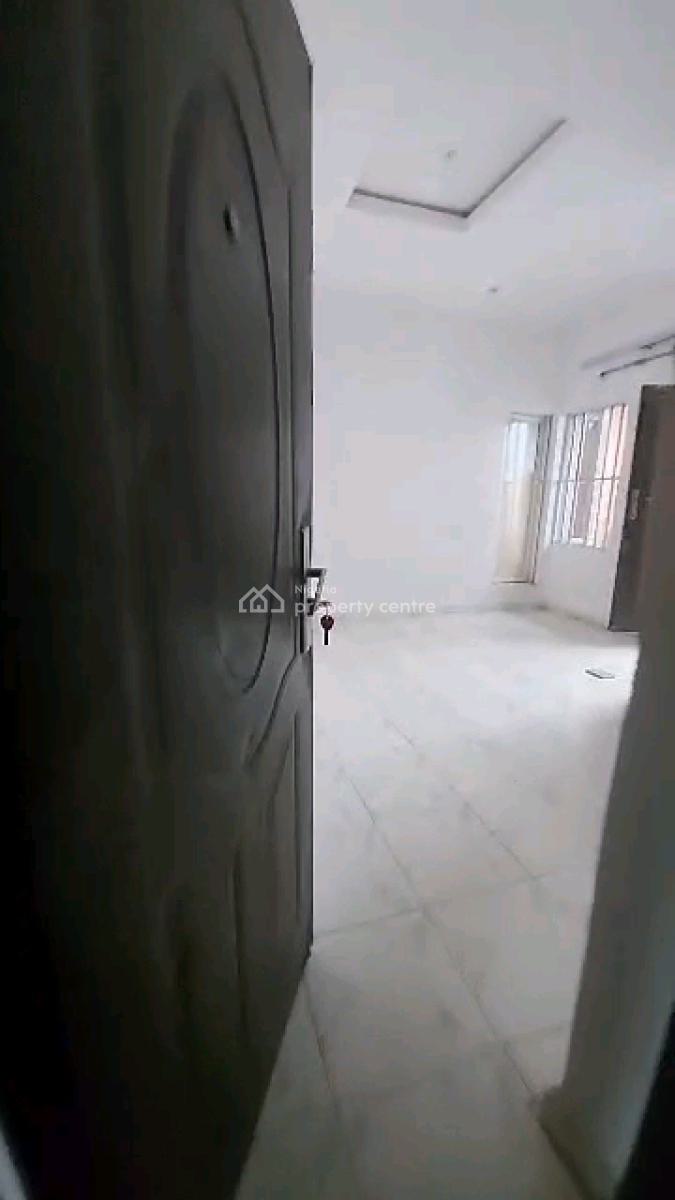 a Standard and Executive Mini Flat, Yaba, Lagos, Mini Flat (room and Parlour) for Rent