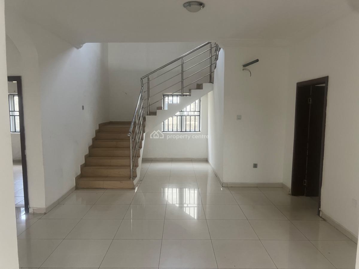 Self Compound  4 Bedroom Filly Detached Duplex Plus Bq, Lekki Phase 1, Lekki, Lagos, Detached Duplex for Rent