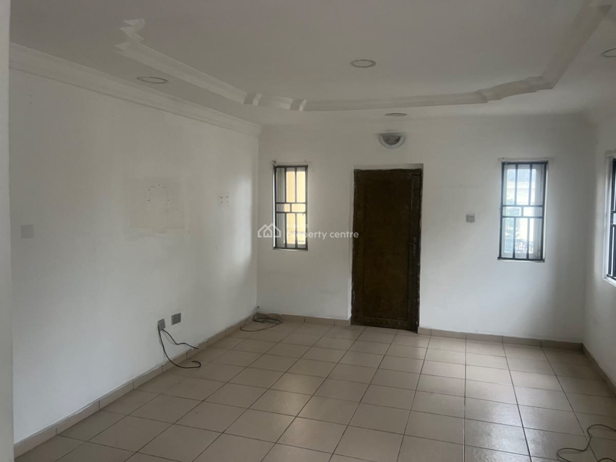 Self Compound  4 Bedroom Filly Detached Duplex Plus Bq, Lekki Phase 1, Lekki, Lagos, Detached Duplex for Rent