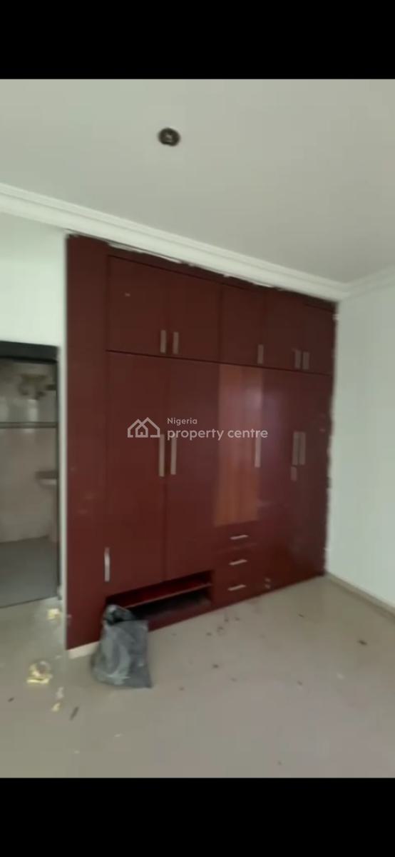 Big Self Contain Apartment, 6th Avenue, Gwarinpa, Gwarinpa, Abuja, Self Contain (single Rooms) for Rent