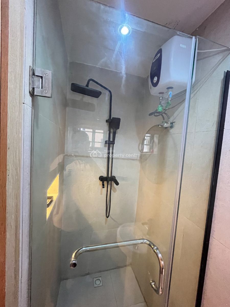 Luxury Apartment Perfect for Investment, Earn 14.4m Yearly From This Apartment., Yaba, Lagos, Flat / Apartment for Sale