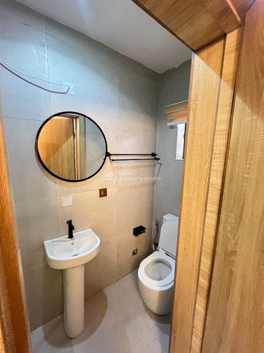 Luxury Apartment Perfect for Investment, Earn 14.4m Yearly From This Apartment., Yaba, Lagos, Flat / Apartment for Sale