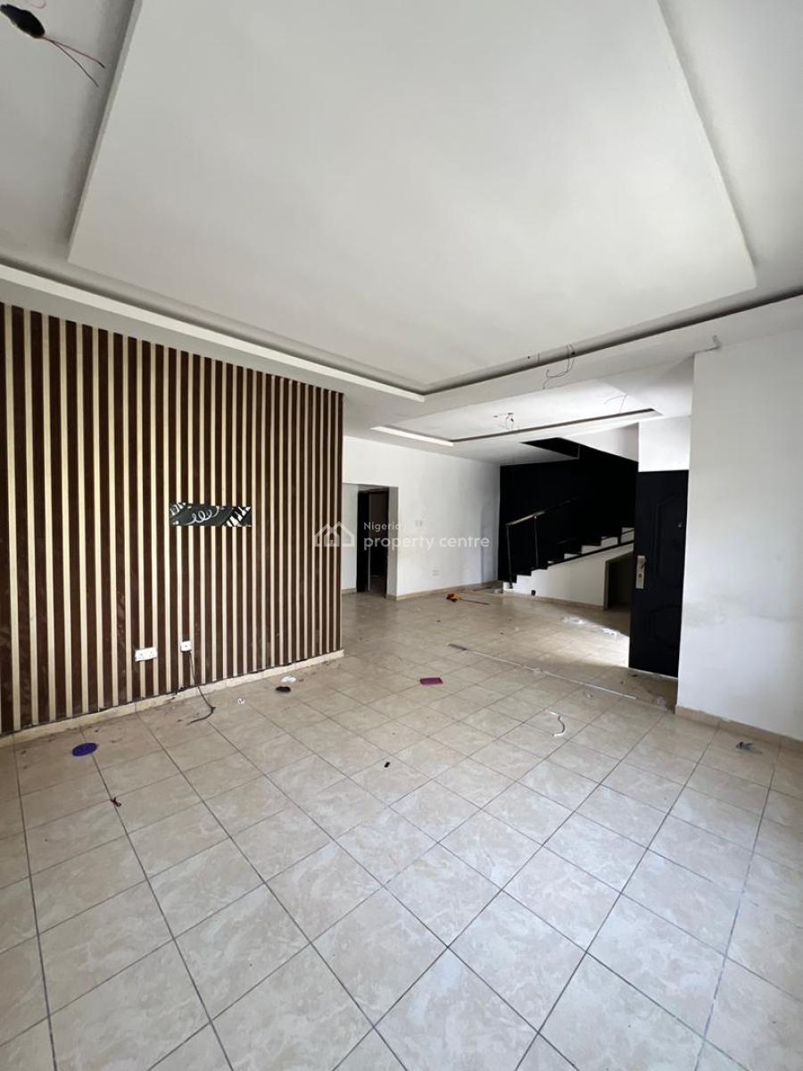 4 Bedroom Duplex with a Bq, Off Christ Avenue, Lekki Phase 1, Lekki, Lagos, Semi-detached Duplex for Rent