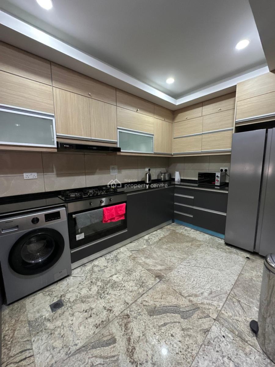 Luxury 2 Bedroom Serviced & Furnished Apartment with 24/7 Power Supply, Garki, Abuja, Flat / Apartment for Rent