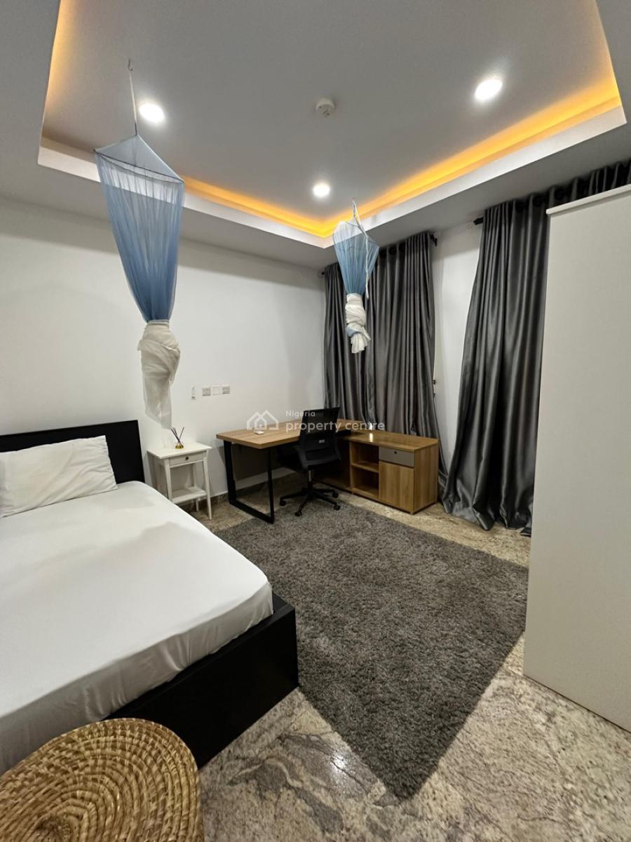 Luxury 2 Bedroom Serviced & Furnished Apartment with 24/7 Power Supply, Garki, Abuja, Flat / Apartment for Rent