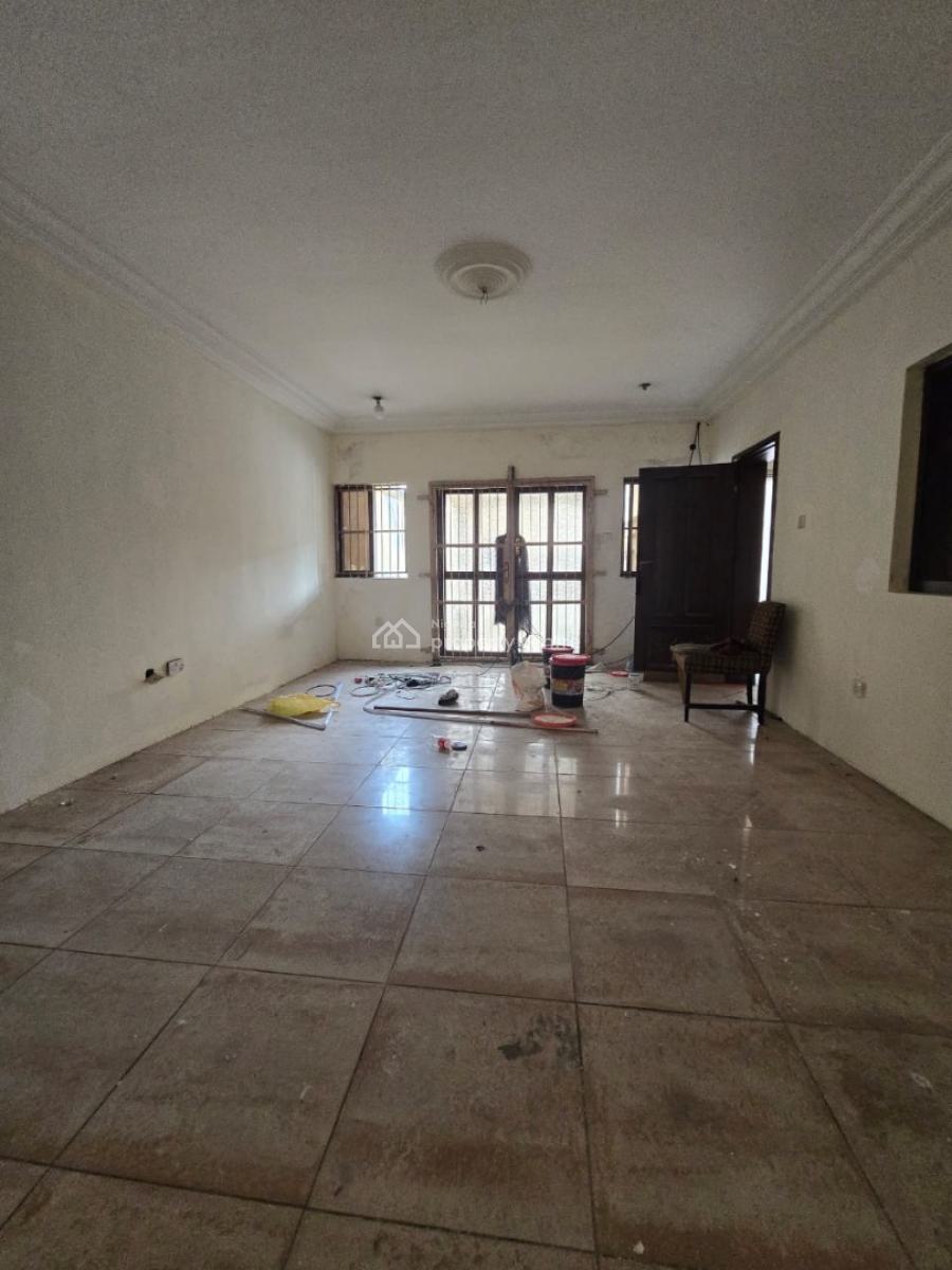5 Bedrooms Semi Detached House with 2 Rooms Bq, Lekki Phase 1, Lekki, Lagos, Semi-detached Duplex for Rent