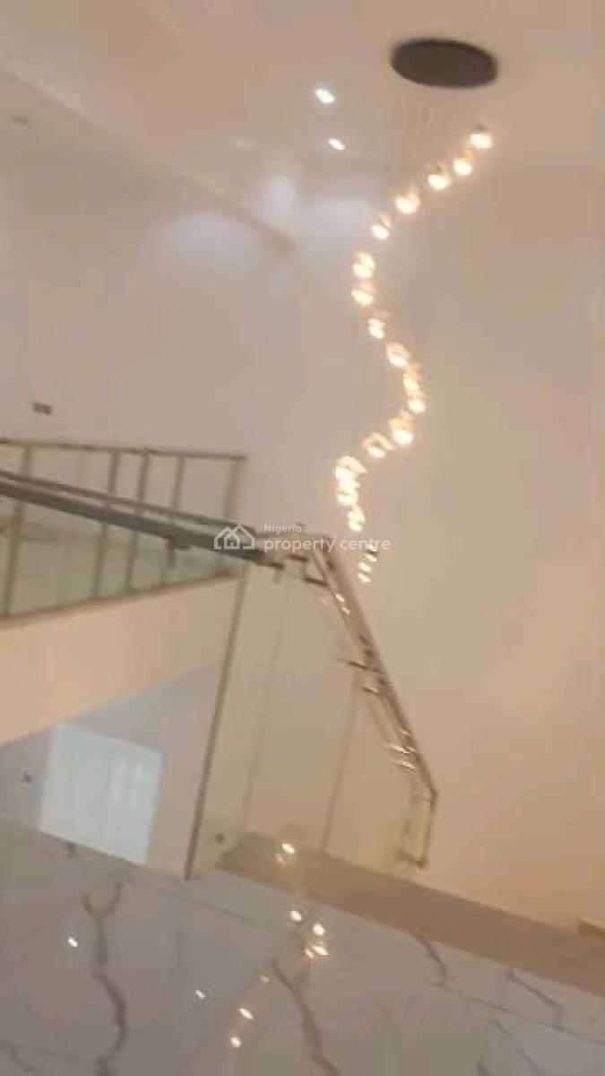 7 Bedroom Fully Detached Duplex, Guzape District, Abuja, Detached Duplex for Sale