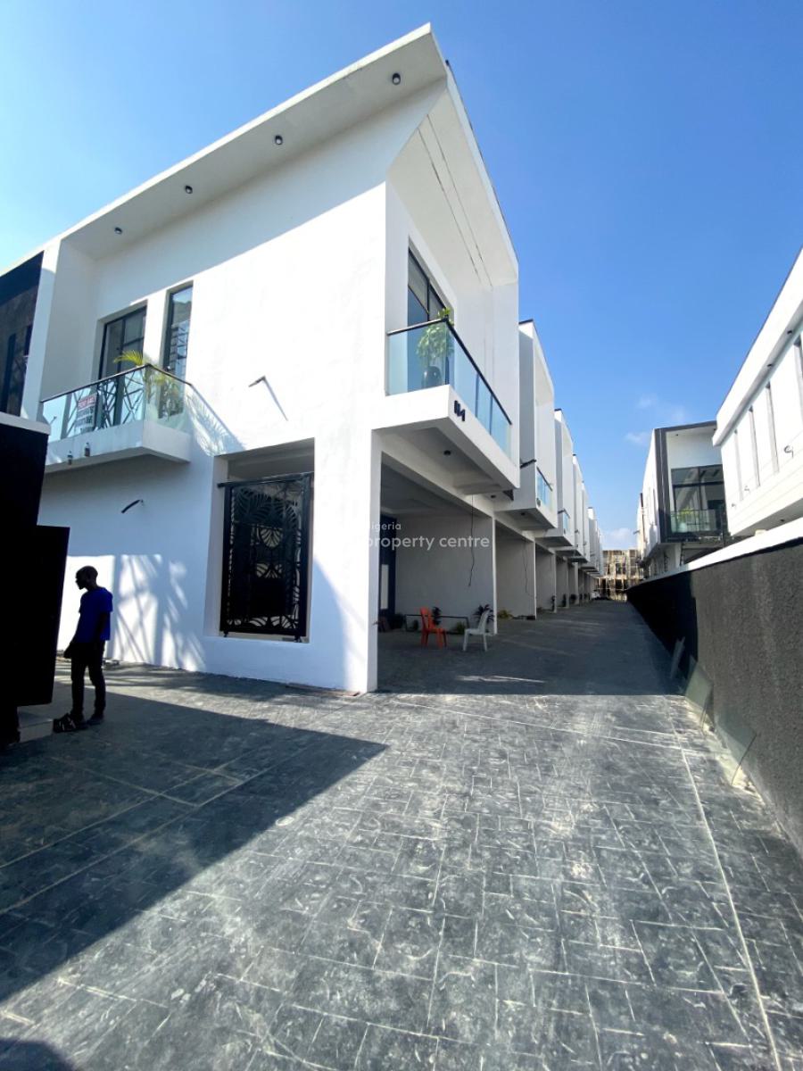 Classic 3 Bedroom Terrace Duplex in a Secure Estate, Ikota, Lekki, Lagos, Terraced Duplex for Rent