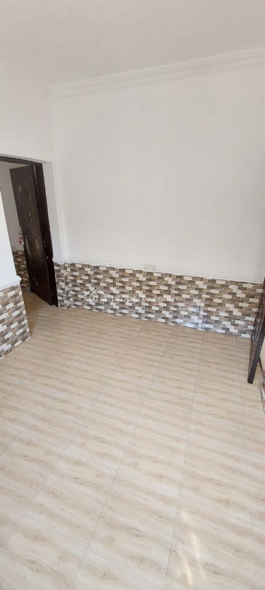 Spacious Mini Flat/a Room & Parlor Ground Floor, Bakare Estate, Agungi, Lekki, Lagos, Mini Flat (room and Parlour) for Rent