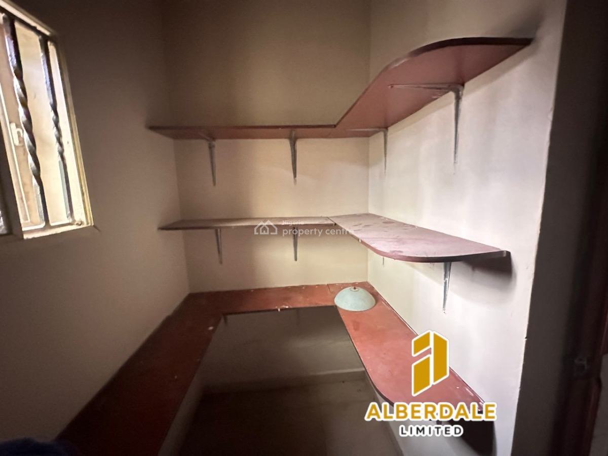 a Spacious 5-bedroom Duplex, Lekki Phase 1, Lekki, Lagos, Terraced Duplex for Rent