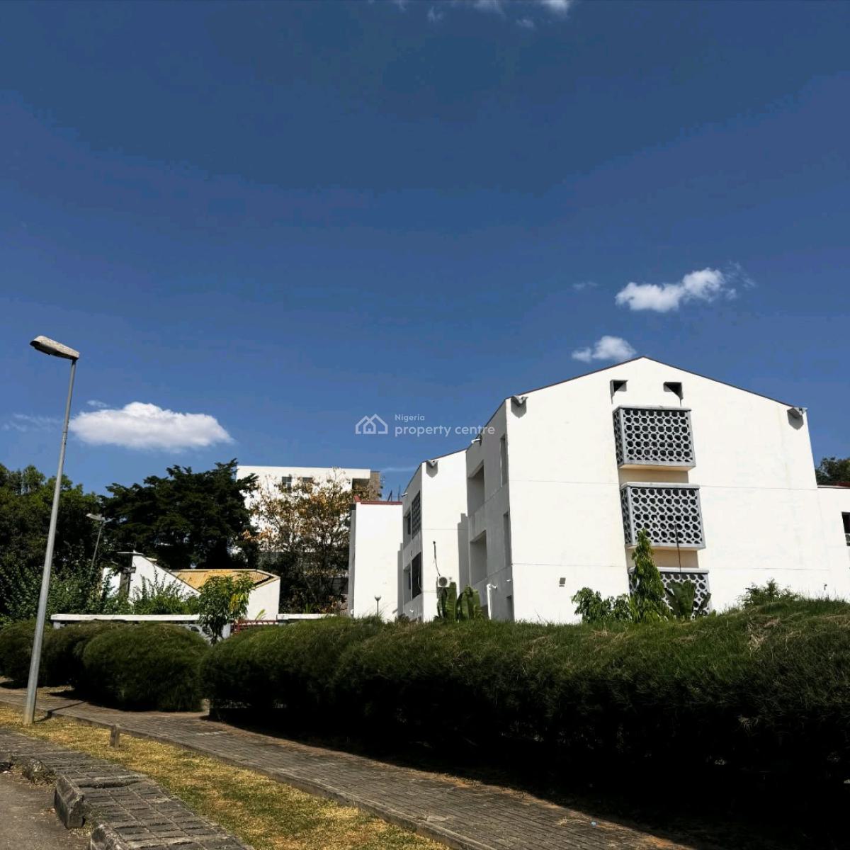 3-bedroom Maisonette, Wuse 2, Abuja, House for Sale