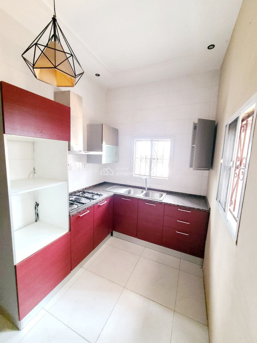 Spacious 3 Bedrooms Semi Detached Duplex with 1 Bq, Chevron Drive, Lekki, Lagos, Semi-detached Duplex for Rent