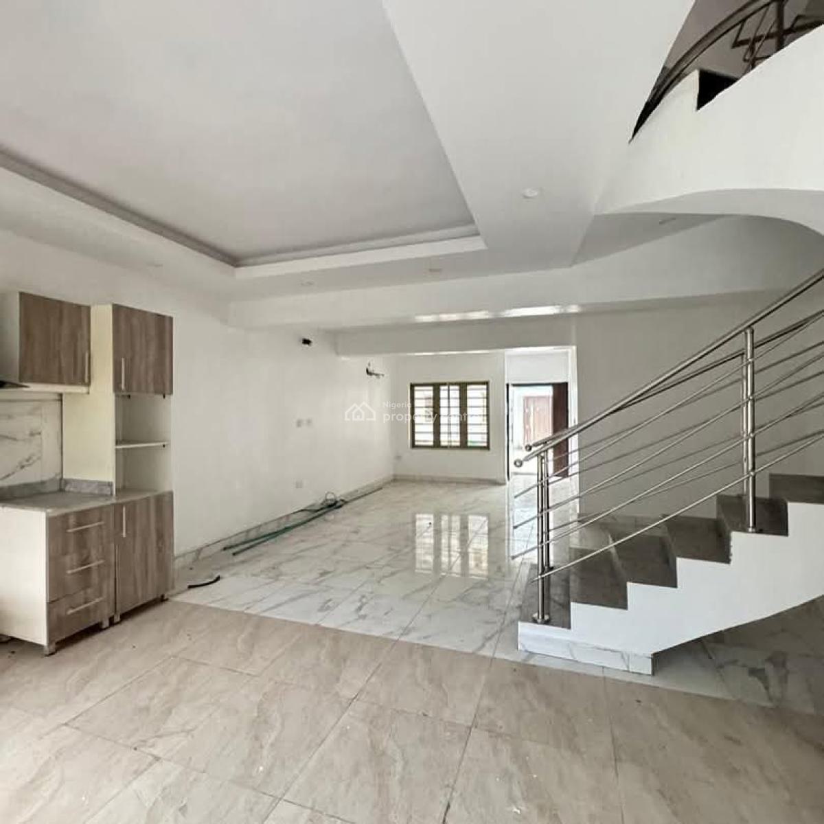 Lovely 4 Bedroom Terrace Duplex, Surulere, Lagos, Terraced Duplex for Sale