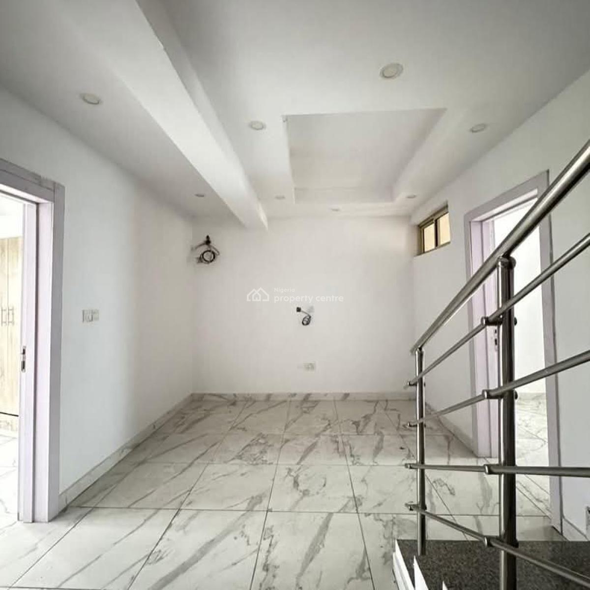 Lovely 4 Bedroom Terrace Duplex, Surulere, Lagos, Terraced Duplex for Sale