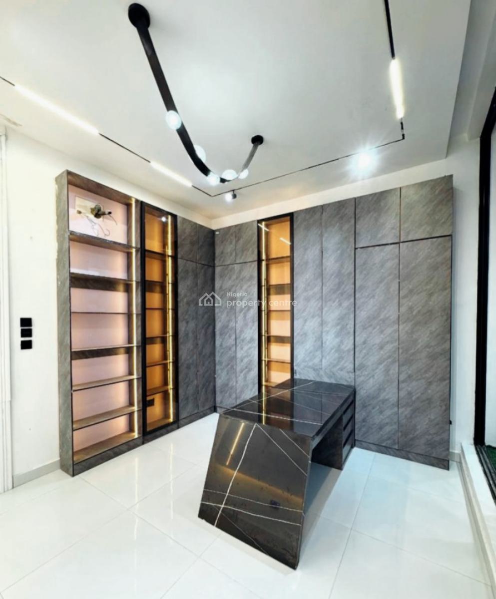 a 5 Bedroom Duplex, Shoprite Road, Osapa, Lekki, Lagos, Detached Duplex for Sale