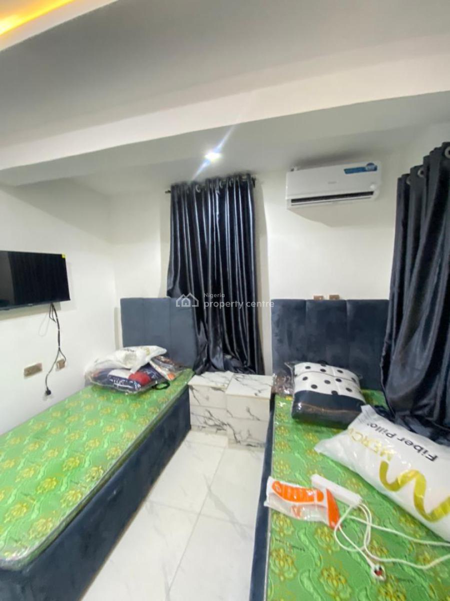 Lovely Mini Flat with Swimming Pool, Gym and 24 Hours Light, Ikate, Lekki, Lagos, Mini Flat (room and Parlour) for Rent