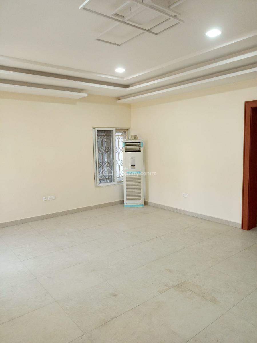 Mini Estate.  Built By High Reputable Company Julius Berger.  Tasteful, By Maitama Main, Maitama District, Abuja, Detached Duplex for Sale