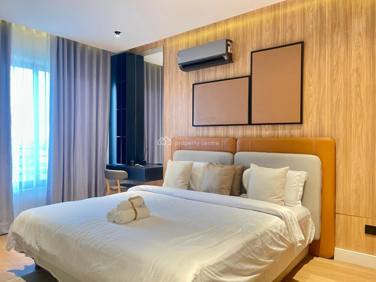 Luxury 3 Bedroom Maisonette with Cinema and Ps5, Lekki, Lagos, House Short Let