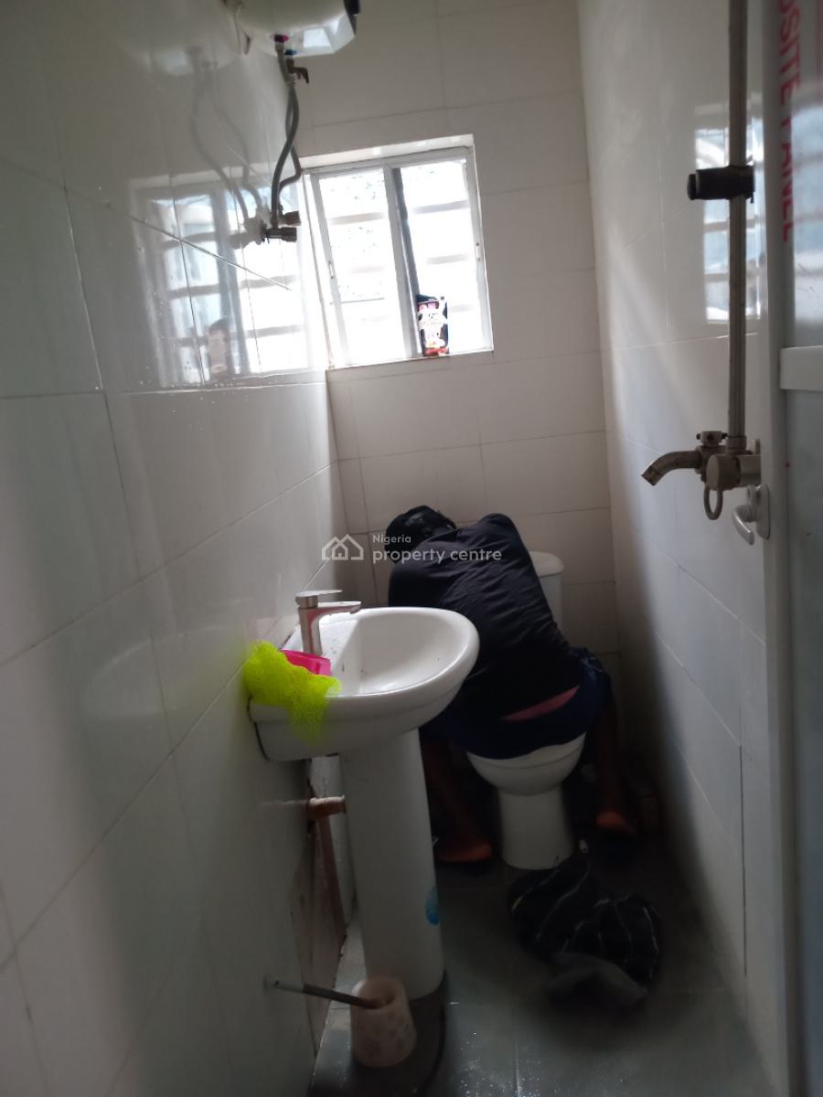 Luxury and Sizeable Miniflat Apartment. P.o.p Ceilings & Wardrobes, Madiba Estate Awoyaya New Road Gbetu, Awoyaya, Ibeju Lekki, Lagos, Mini Flat (room and Parlour) for Rent
