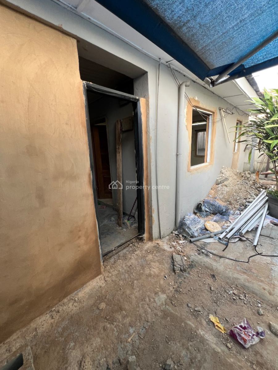 2-bedroom Bq, Dolphin Estate, Ikoyi, Lagos, Flat / Apartment for Rent