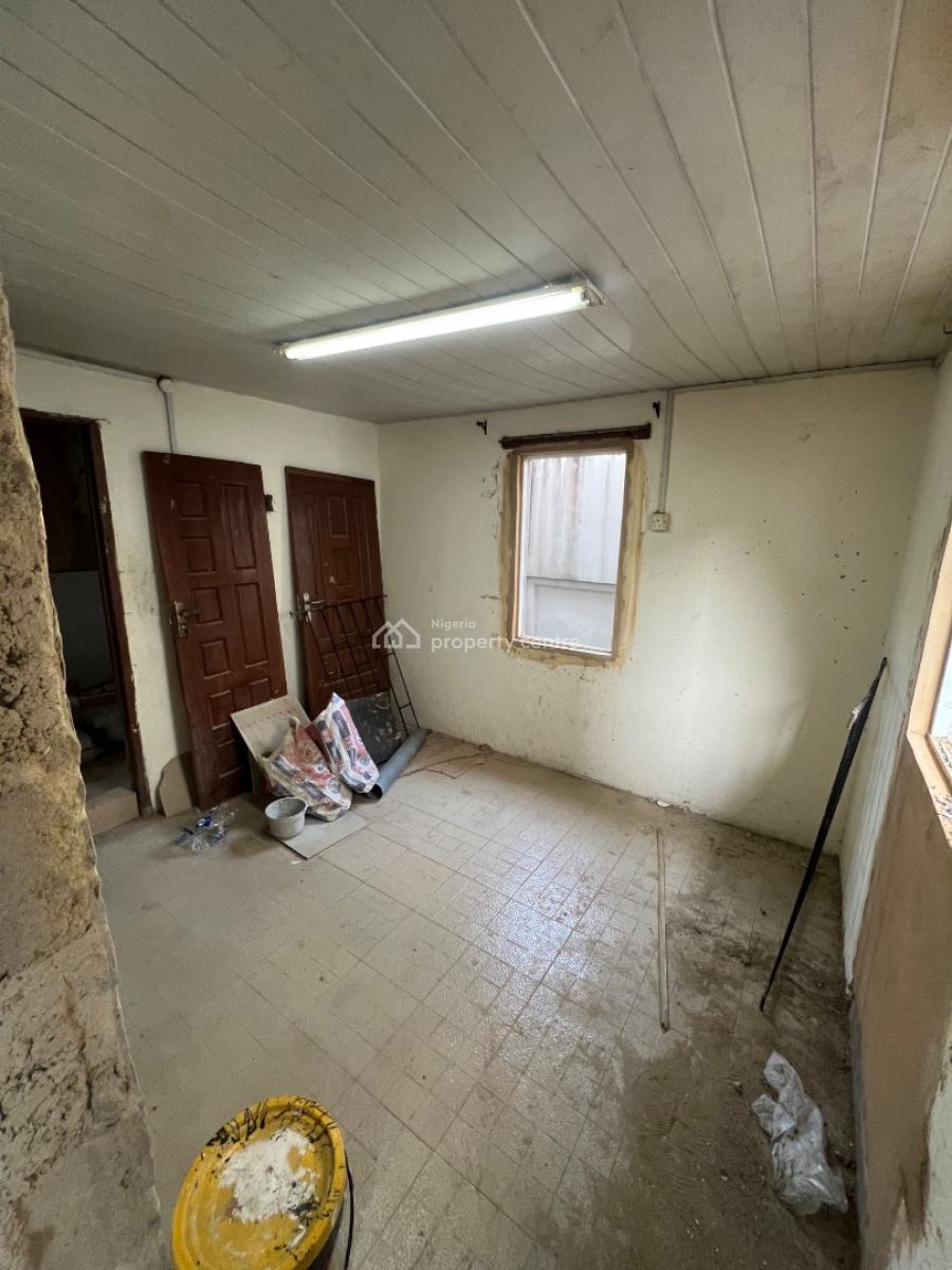 2-bedroom Bq, Dolphin Estate, Ikoyi, Lagos, Flat / Apartment for Rent