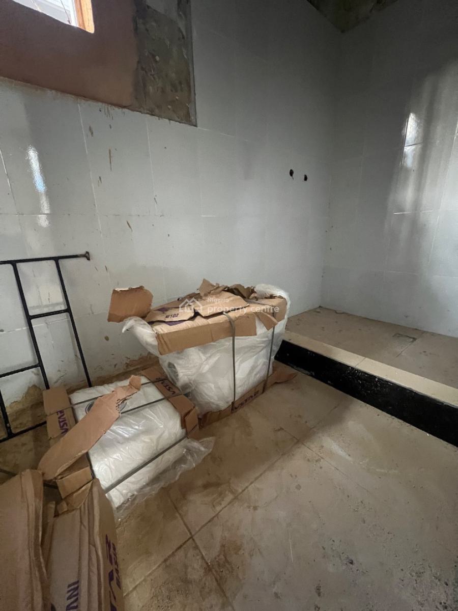 2-bedroom Bq, Dolphin Estate, Ikoyi, Lagos, Flat / Apartment for Rent