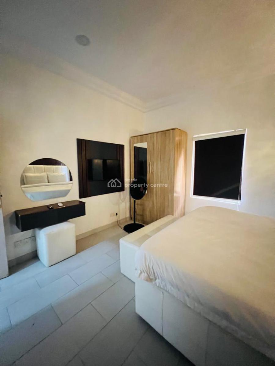 Fully Furnished 3 Bedroom Flat, Off Freedom Way, Lekki Phase 1, Lekki, Lagos, Flat / Apartment for Rent