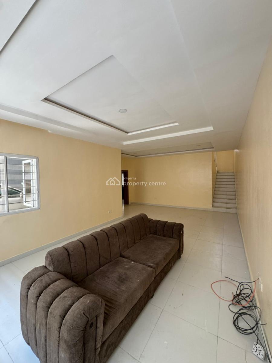 Spacious 3-bedroom Terrace with Bq, Orchid Road, Lekki, Lagos, Terraced Duplex for Rent