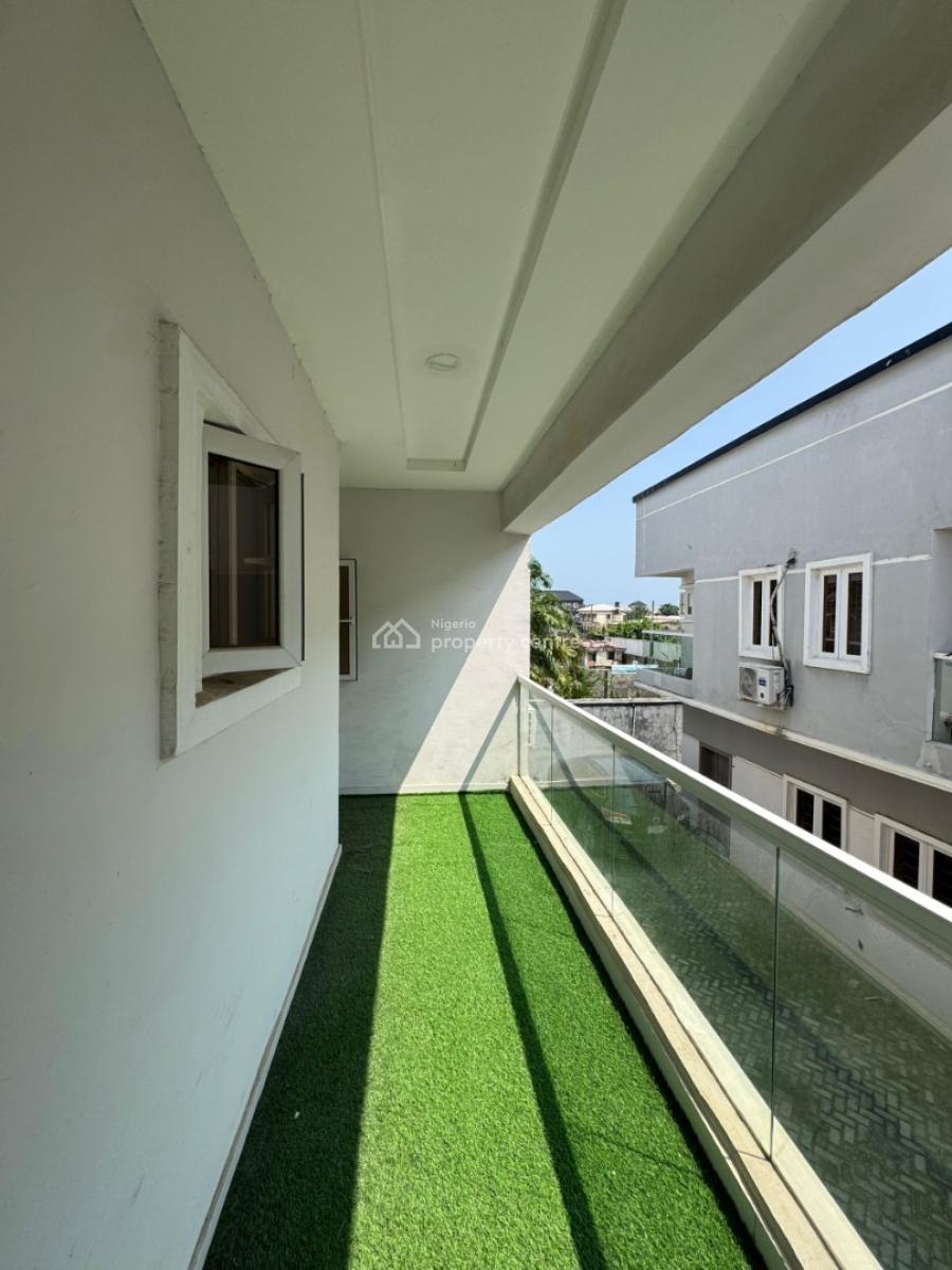 Spacious 3-bedroom Terrace with Bq, Orchid Road, Lekki, Lagos, Terraced Duplex for Rent