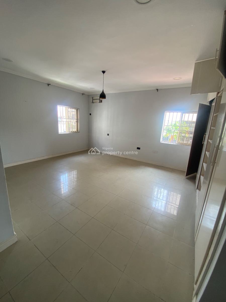 a Restructured 5 Bedroom House, Off Bisola Durosimi Etti, Lekki Phase 1, Lekki, Lagos, Semi-detached Duplex for Rent
