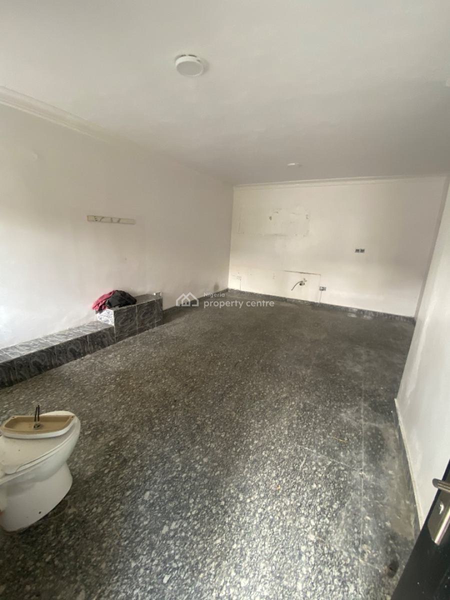 a Restructured 5 Bedroom House, Off Bisola Durosimi Etti, Lekki Phase 1, Lekki, Lagos, Semi-detached Duplex for Rent