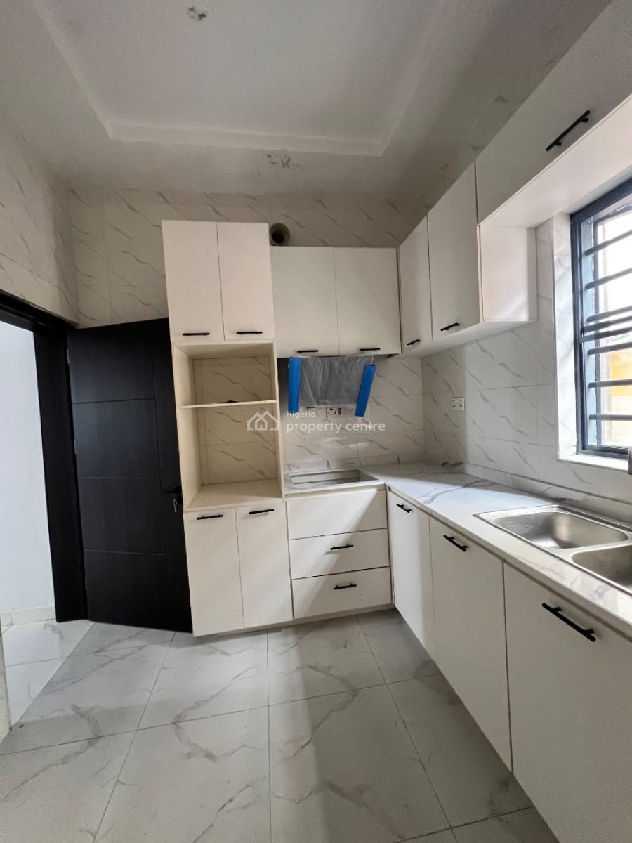 Newly Built Contemporary 3bed Apartments, Surulere, Surulere, Lagos, Flat / Apartment for Sale