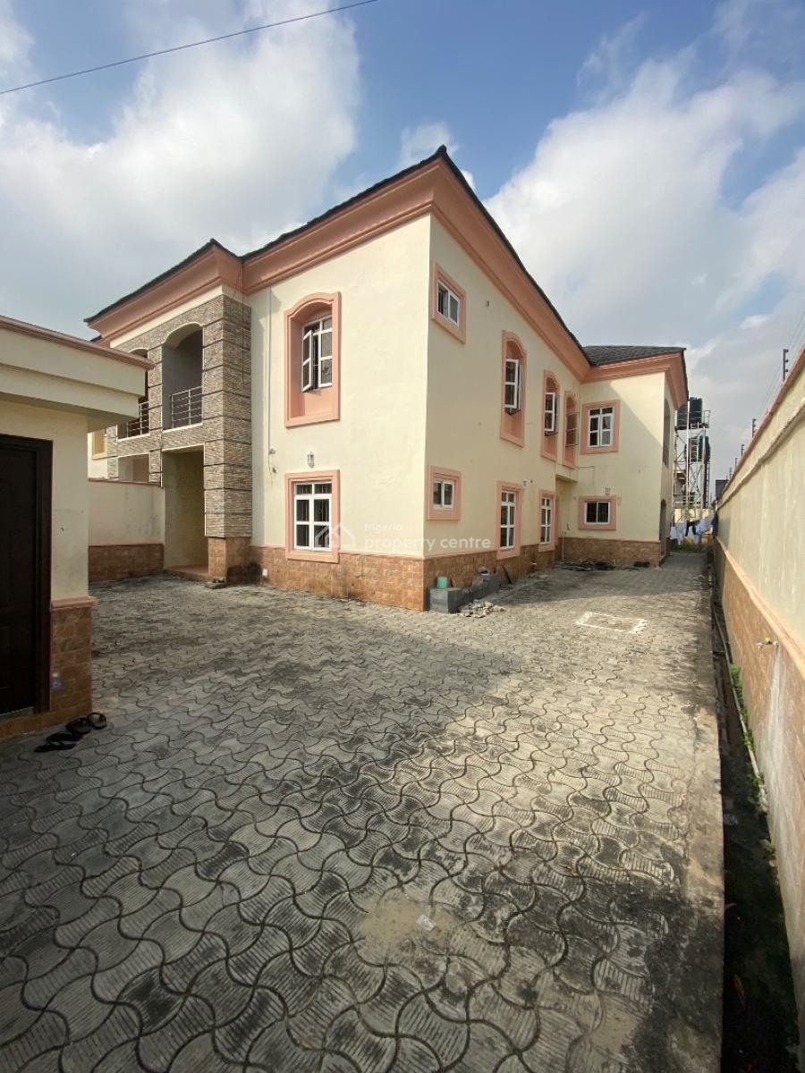 a Remarkable 4 Bedroom, Off Bisola Durosimi Etti Drive, Lekki Phase 1, Lekki, Lagos, Semi-detached Duplex for Rent
