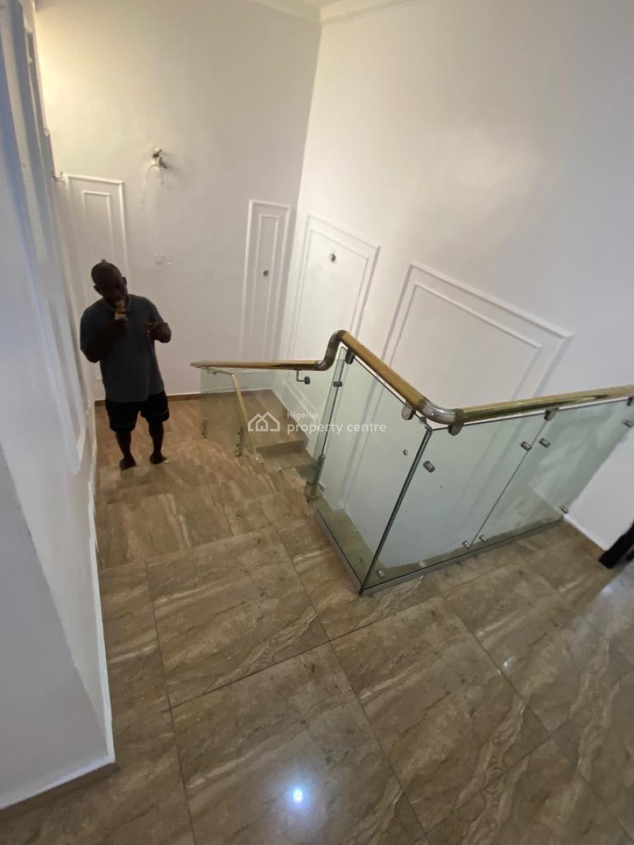 Well Maintained 2 Units of 3 Bedroom Detached Duplex with Bq, Lekki Phase 1, Lekki, Lagos, Detached Duplex for Rent