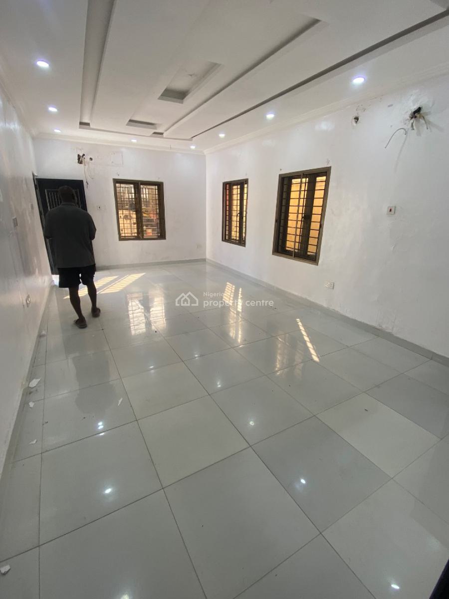 Tastefully Built 3 Bedroom, Off Bisola Durosimi Etti, Lekki Phase 1, Lekki, Lagos, Semi-detached Duplex for Rent