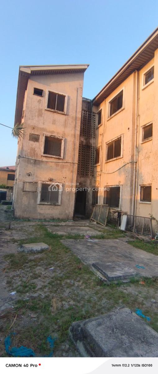 1100 Sqm Land with a Structure on It in Alpha Beach Road, New Road Bus Stop Alpha Beach Road, Lekki, Lagos, Residential Land for Sale