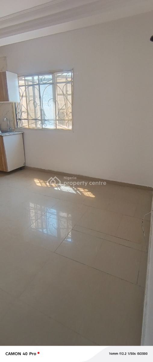 Clean Mini Flat, Carlton Gate Estate Off Chevron Drive, Lekki, Lagos, Mini Flat (room and Parlour) for Rent