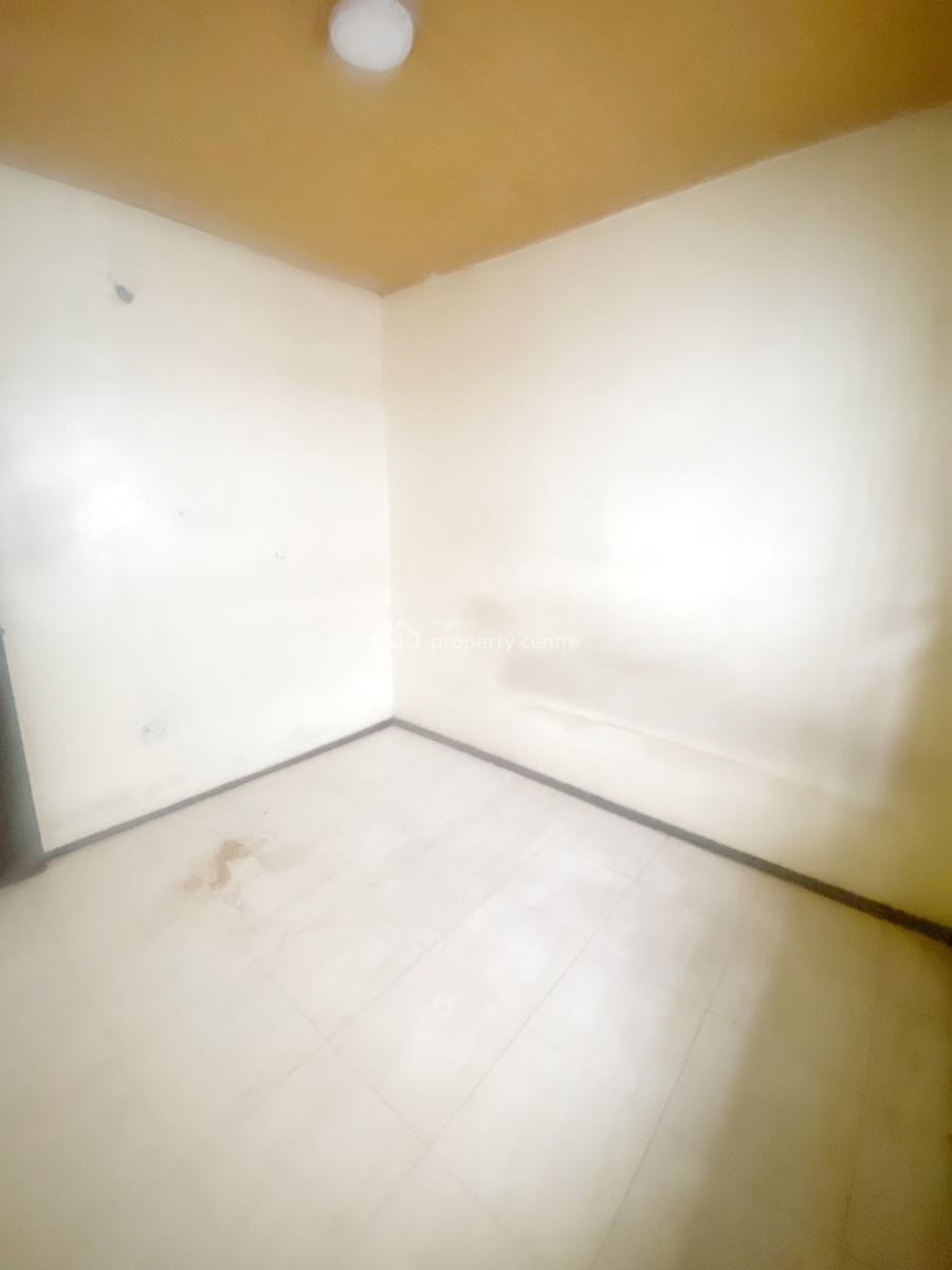 Luxury 3 Bedroom Flat, Omole Phase 2, Ikeja, Lagos, Flat / Apartment for Rent